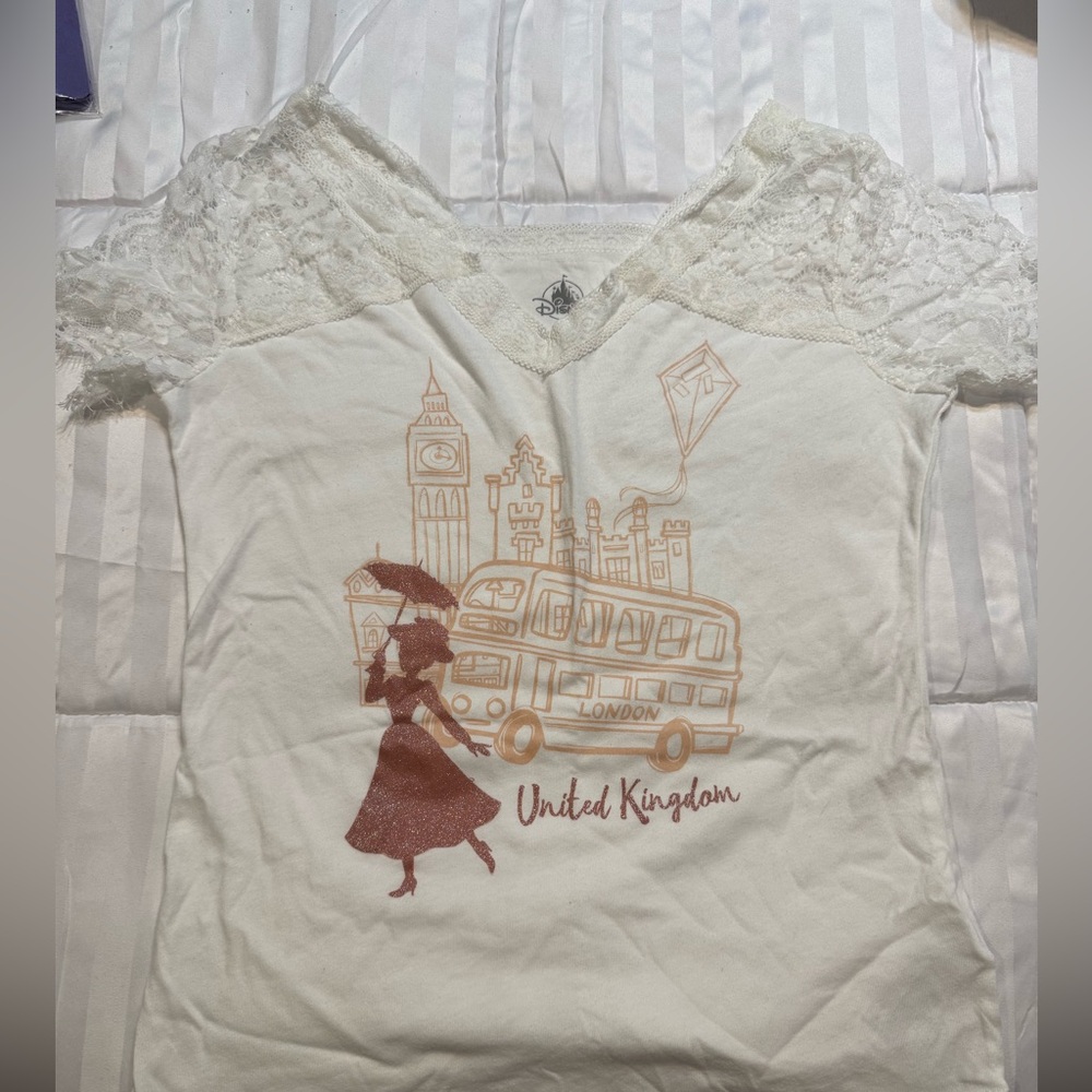 Disney White Graphic Tee
